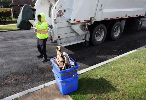 Trash pickup Syracuse